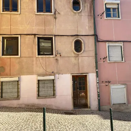 Gem Of Historic Estrela * Лиссабон